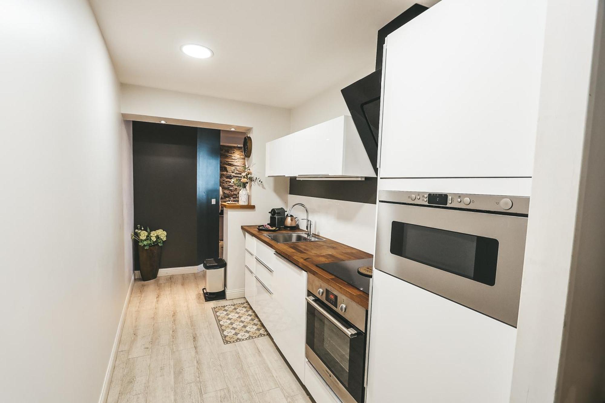 אנז'ה Suit'Home Commerce מראה חיצוני תמונה